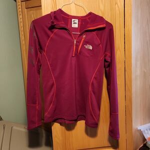 The north face medium flight series feather pattern vapor wick pullover